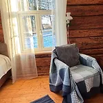 Farmhouseinn1923 * Tohela  (Parnu)