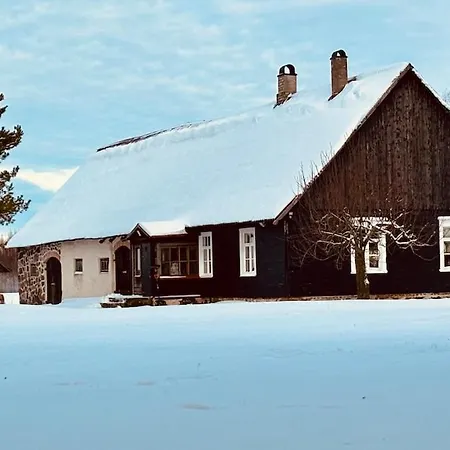 Farmhouseinn1923 *