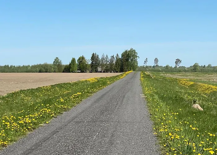 Farmhouseinn1923 * Tohela  (Parnu)